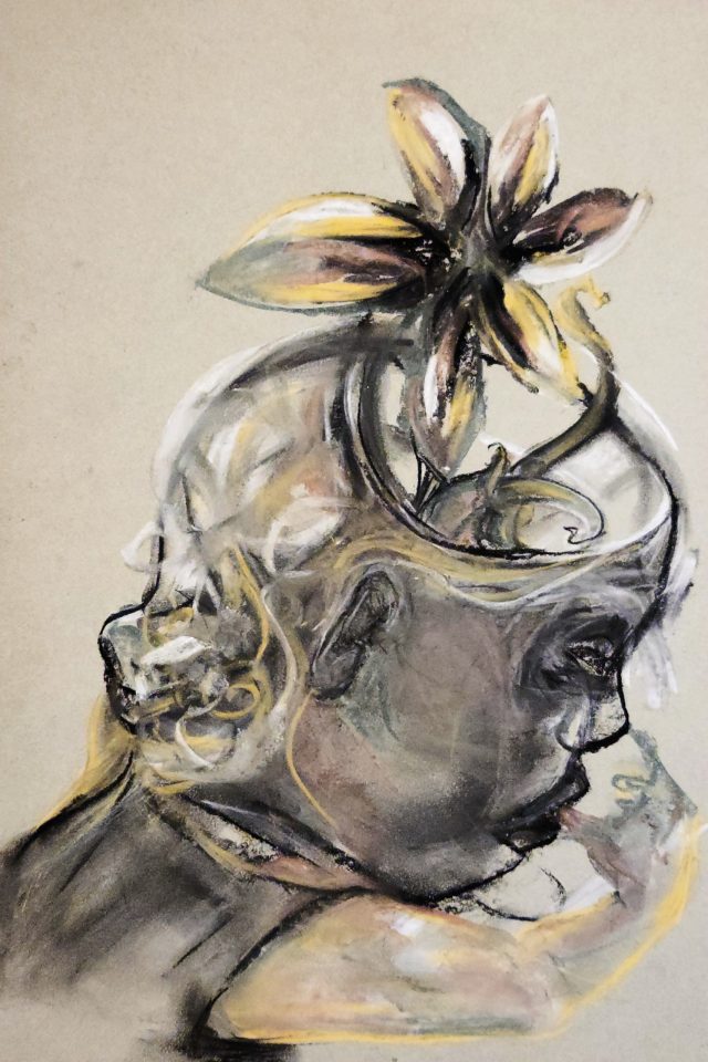 Porcelain Girl With Flower Head [2025-02-15]