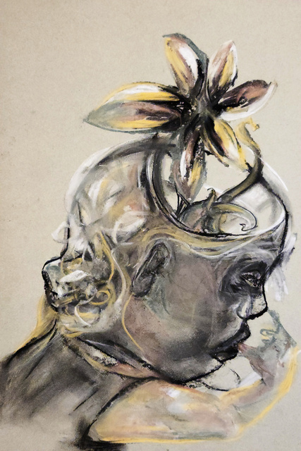 archive-2025 [640] porcelain-girl-with-flower-head